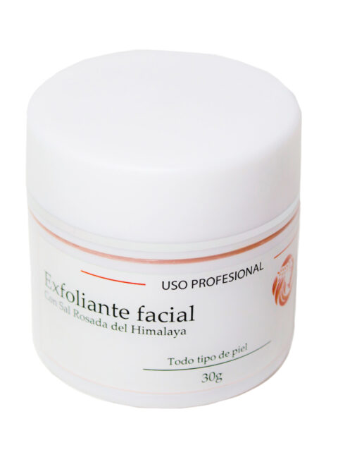 Exfoliante facial con sal rosada del Himalaya